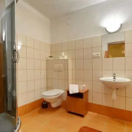 Rum i privatbostad U Ciwersa *