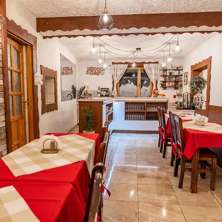 U Ciwersa Z Balia W Ogrodzie Alloggio in famiglia