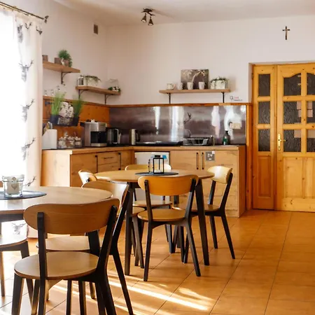 Alloggio in famiglia U Ciwersa Z Balia W Ogrodzie *